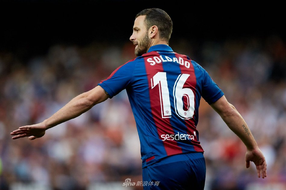 战术的磨合 战术的磨合