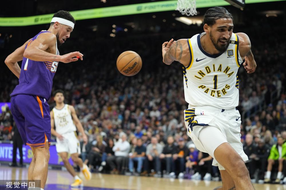 巴黎三叉戟恐怖合体!姆巴佩遭暴铲 内马尔仗义出头